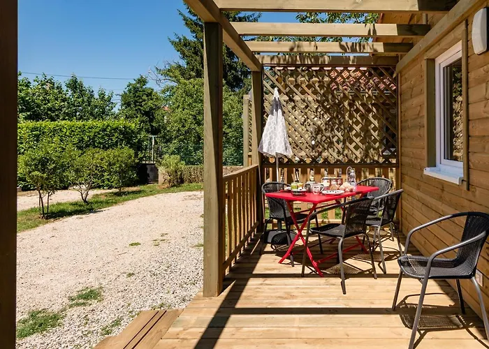 Les Minis Homes Du Bugey - Eco-Lodge City, Un Refuge En Hyper Centre
